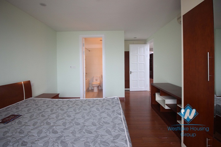 Ciputra 150 sqm apartment for rent in E4 Tower